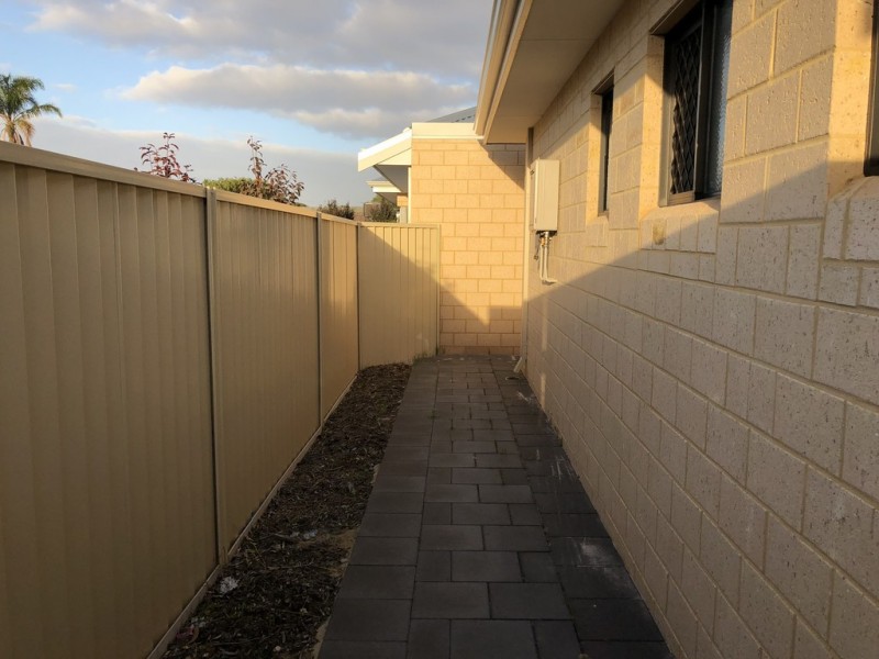 3A Ellam St, St James WA 6102