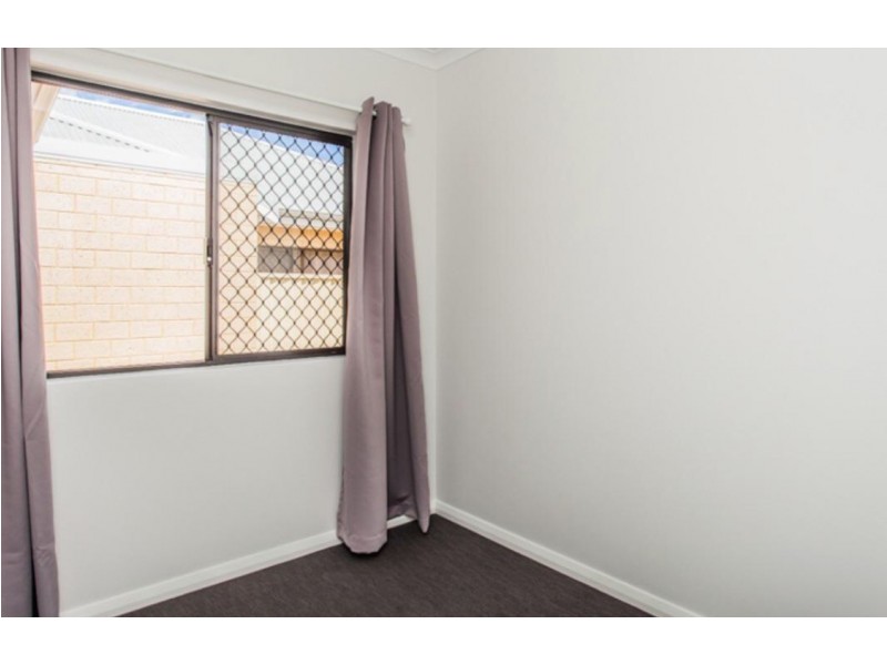 3A Ellam St, St James WA 6102
