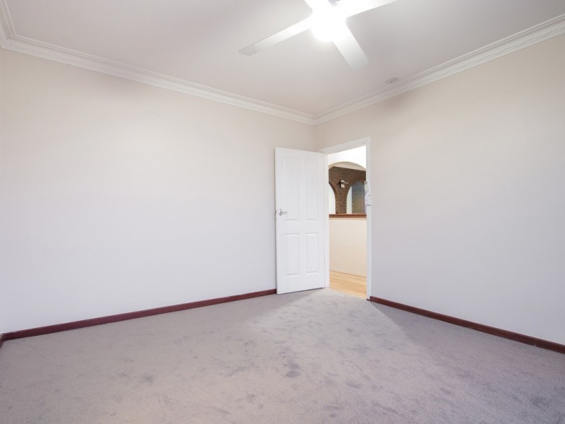 31 Salisbury Street, St James WA 6102