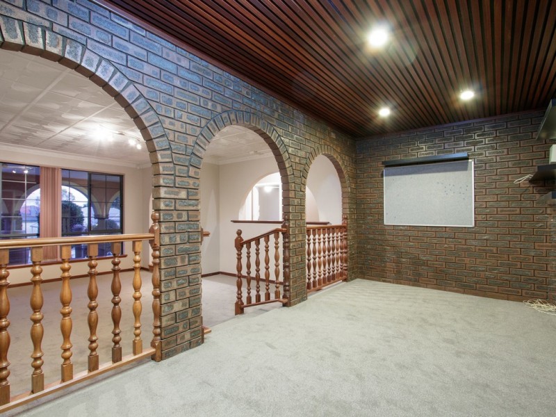 31 Salisbury Street, St James WA 6102