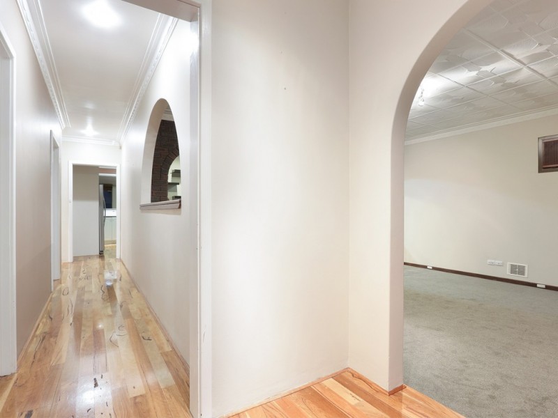 31 Salisbury Street, St James WA 6102