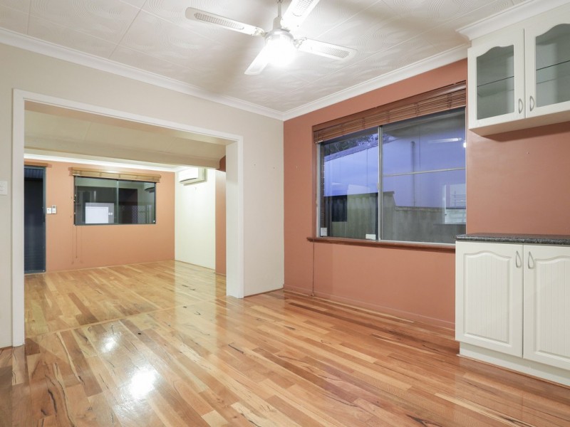 31 Salisbury Street, St James WA 6102