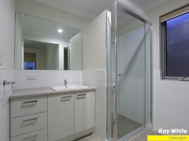 2/138-140 Gibbs Street, East Cannington WA 6107