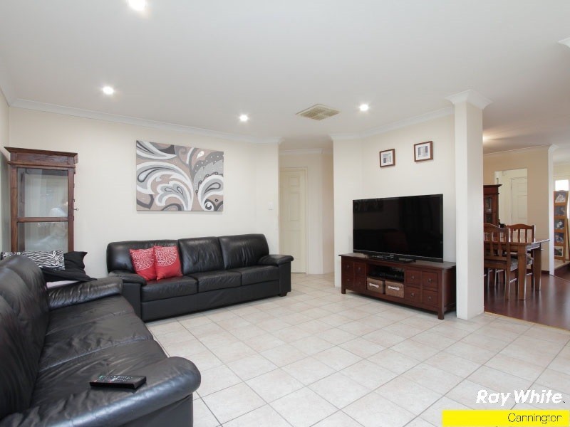 12 Elizabeth Street, East Cannington WA 6107