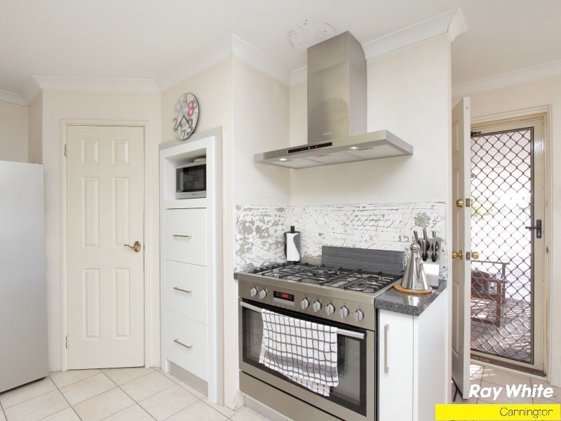 12 Elizabeth Street, East Cannington WA 6107