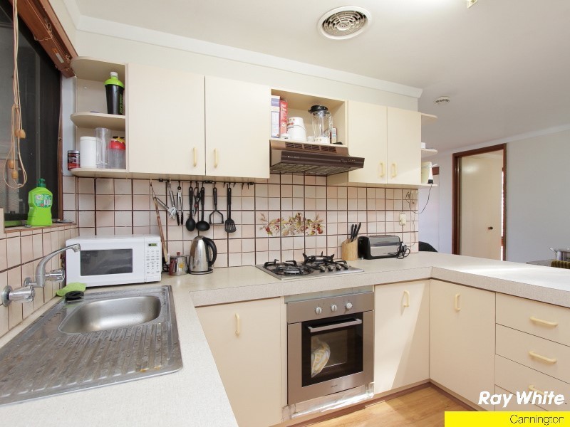 14 Gravity Street, Beckenham WA 6107