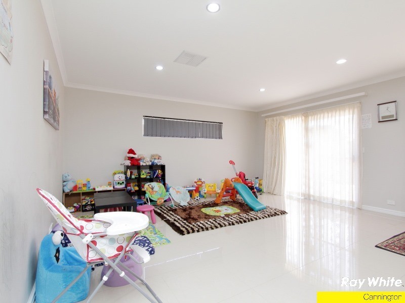 100A Gerard Street, East Cannington WA 6107