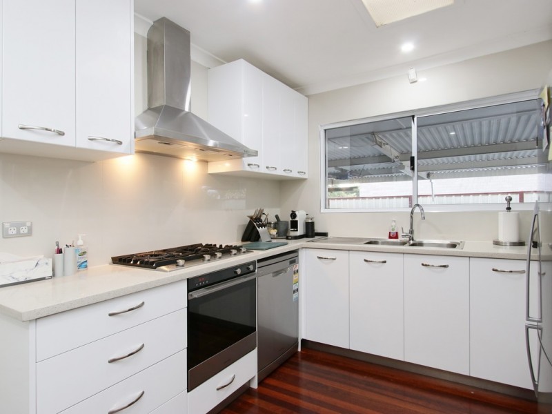 10 Letsom Way, Langford WA 6147