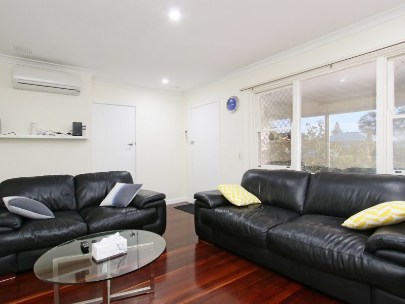 10 Letsom Way, Langford WA 6147