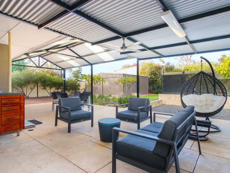 10 Letsom Way, Langford WA 6147