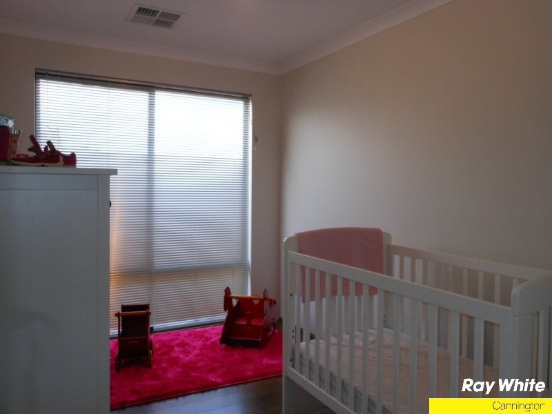 35 Katrine Parade, Canning Vale WA 6155