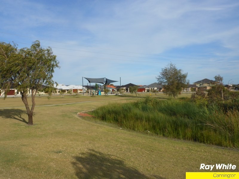 35 Katrine Parade, Canning Vale WA 6155