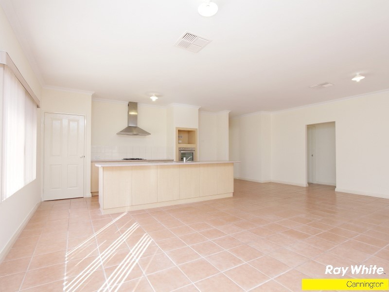 5 Wagtail Lane, East Cannington WA 6107