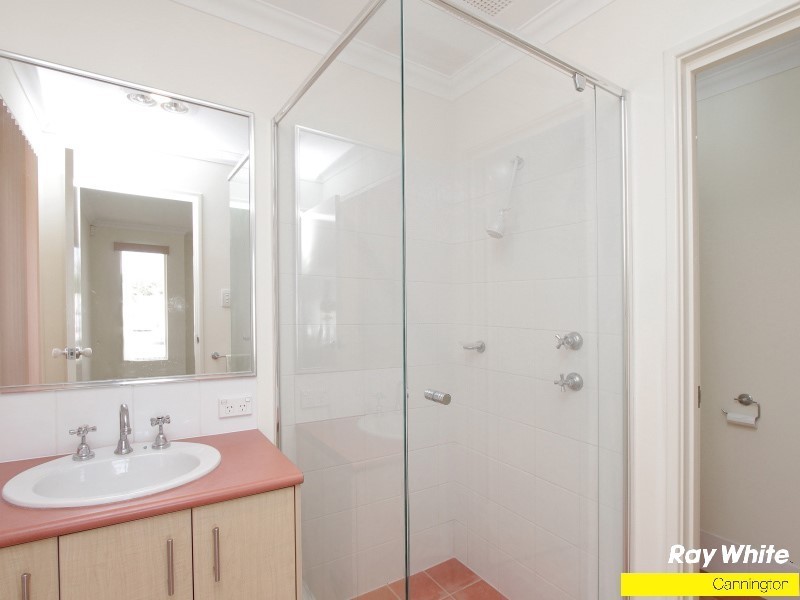 5 Wagtail Lane, East Cannington WA 6107