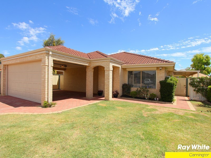 14 Holton Way, Cannington WA 6107