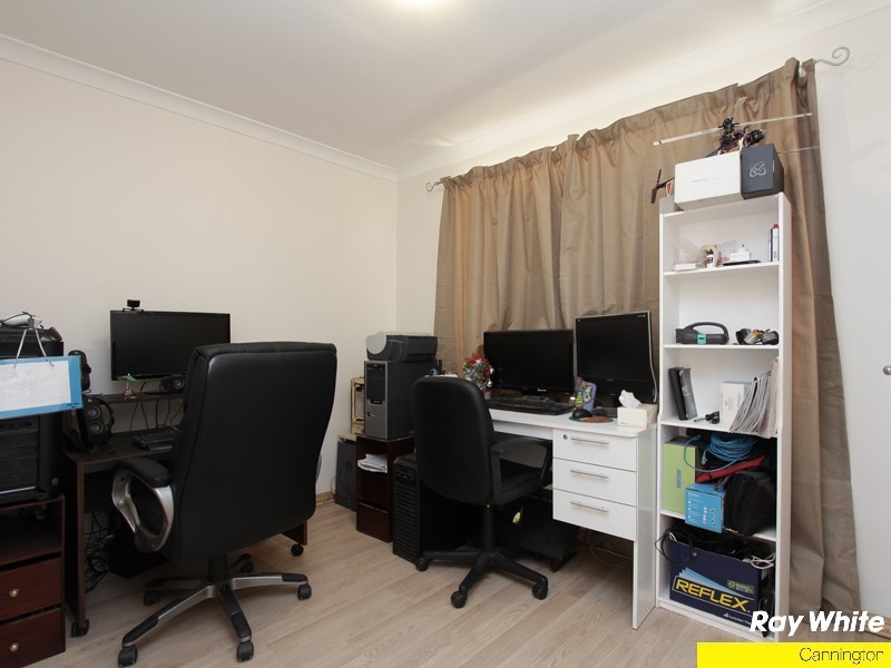 14 Holton Way, Cannington WA 6107