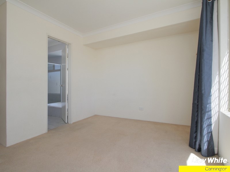 54 Nyandi Court, Thornlie WA 6108