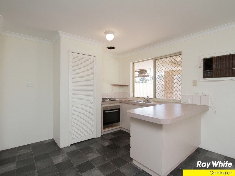 54 Nyandi Court, Thornlie WA 6108