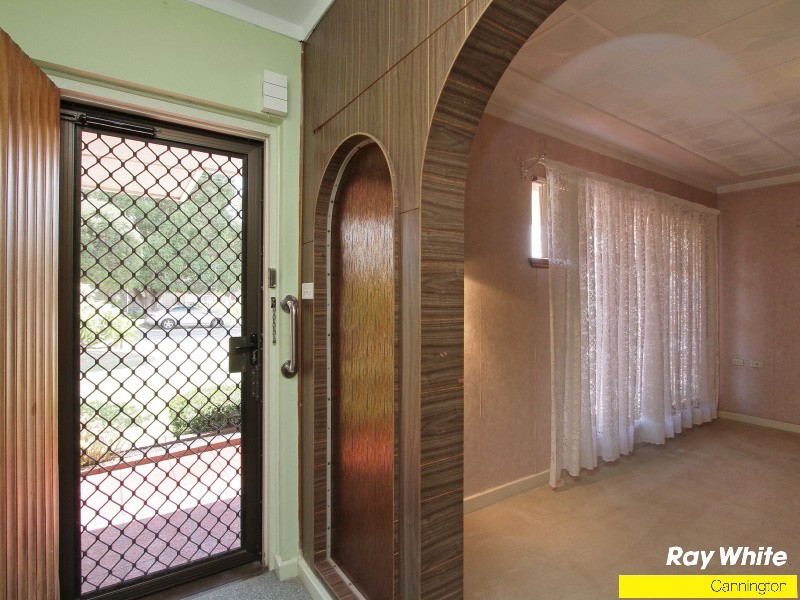 9 Bromley Street, Beckenham WA 6107