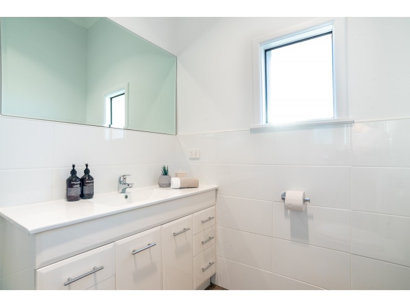 26 Redcliffe Street, East Cannington WA 6107