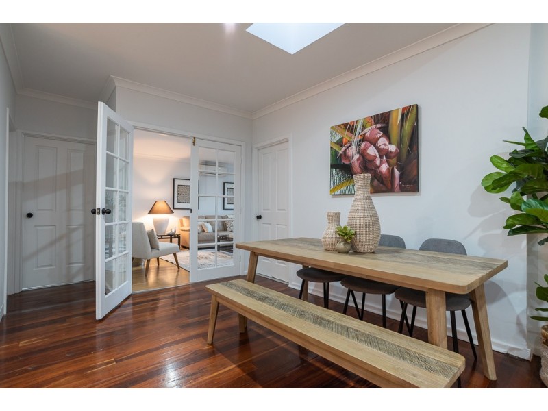 26 Redcliffe Street, East Cannington WA 6107