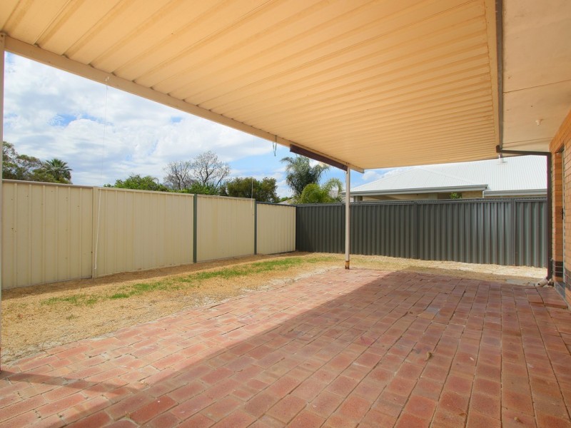 81 Celebration Street, Beckenham WA 6107
