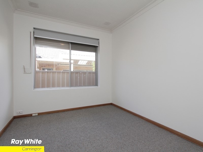 111 Mills Street, Queens Park WA 6107