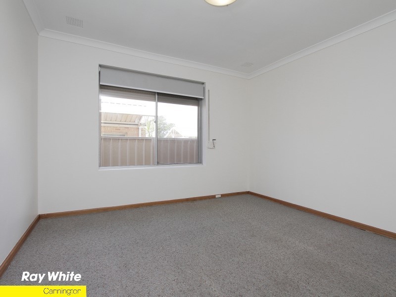 111 Mills Street, Queens Park WA 6107