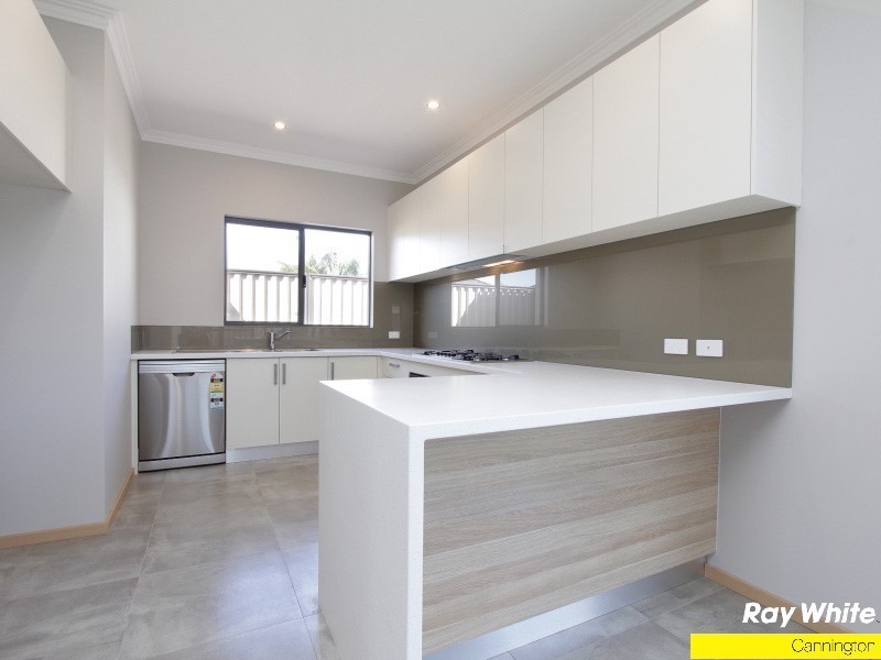 12b Teaguer Street, Wilson WA 6107