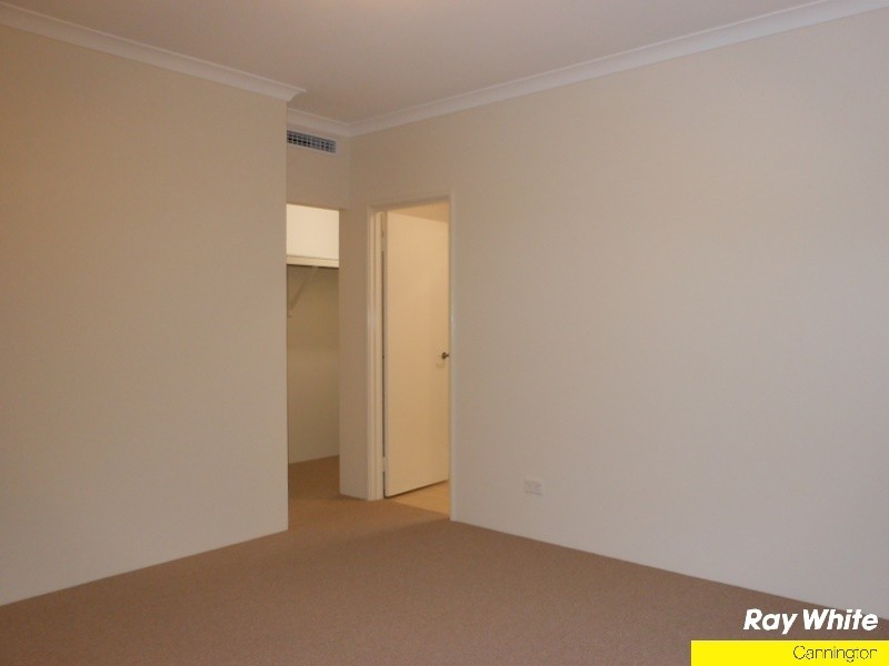 1/7 Leslie Street, Cannington WA 6107