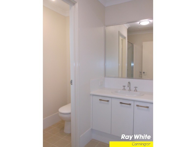 1/7 Leslie Street, Cannington WA 6107