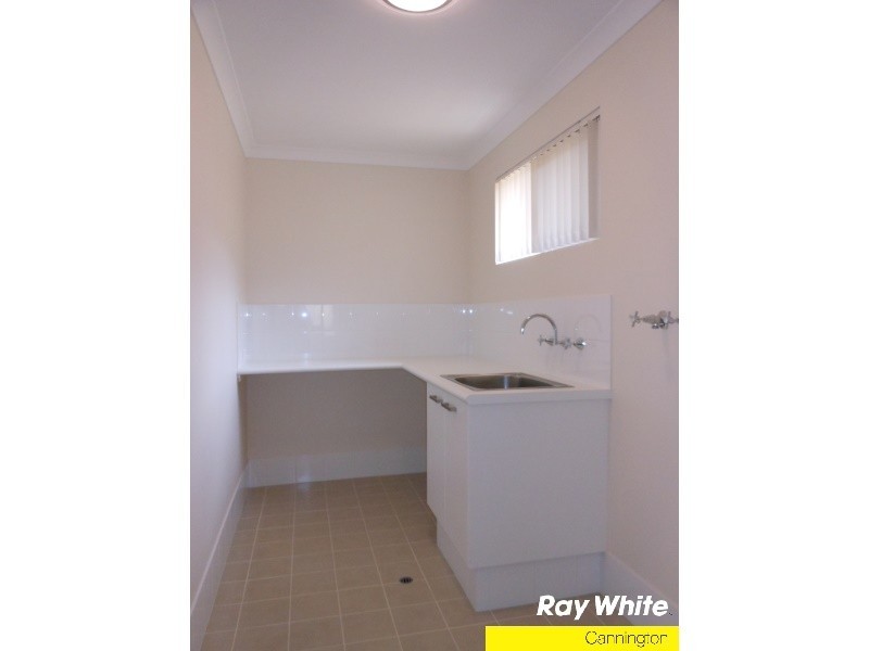 1/7 Leslie Street, Cannington WA 6107