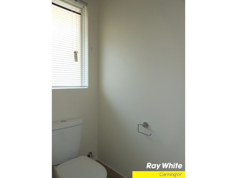 8/7 Leslie Street, Cannington WA 6107