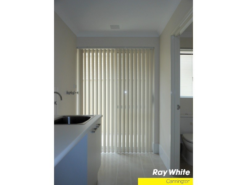 8/7 Leslie Street, Cannington WA 6107