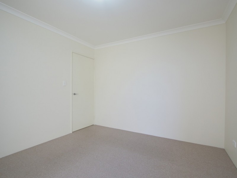 11/7 Leslie Street, Cannington WA 6107