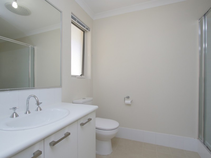 11/7 Leslie Street, Cannington WA 6107