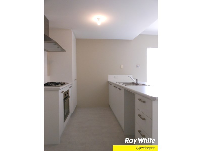 6/7 Leslie Street, Cannington WA 6107