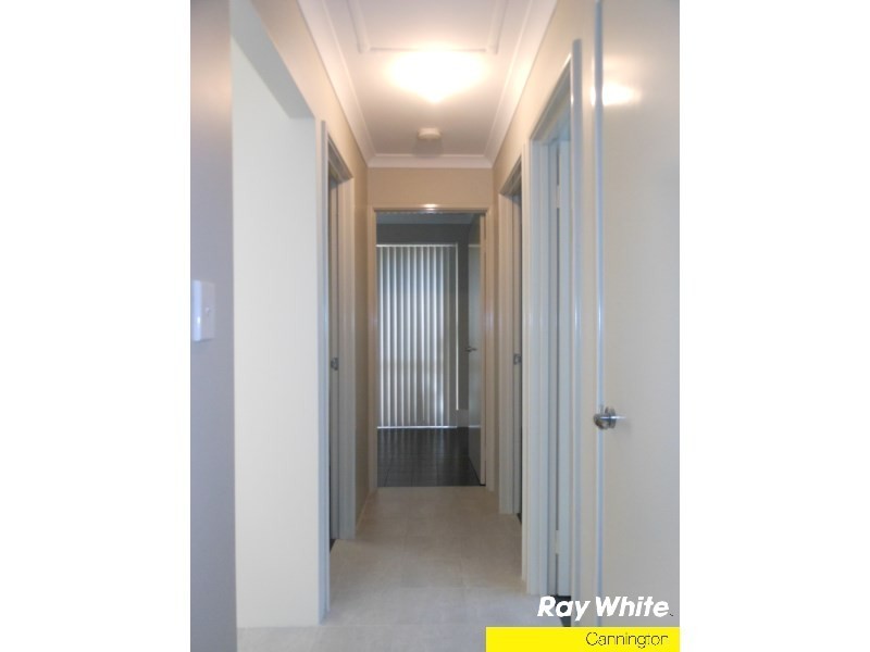 6/7 Leslie Street, Cannington WA 6107