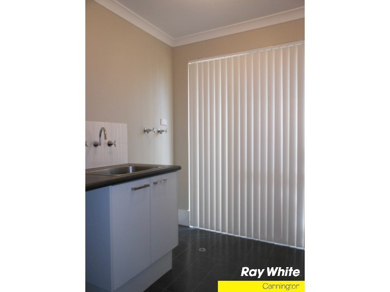 6/7 Leslie Street, Cannington WA 6107