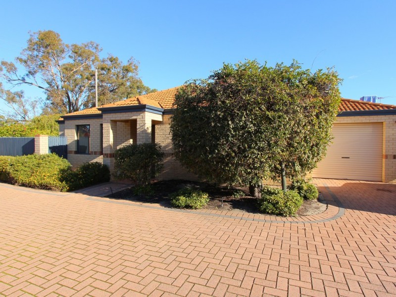 1/194 Hamilton Street, Queens Park WA 6107