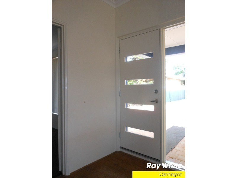 36B Brixton Street, Beckenham WA 6107