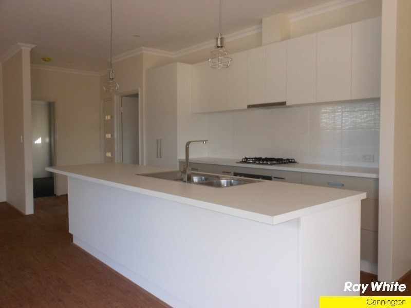 36B Brixton Street, Beckenham WA 6107