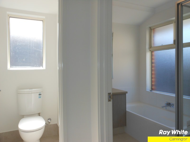 2/95 William Street, Beckenham WA 6107