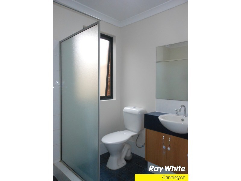 2/25-27 Grey Street, Cannington WA 6107