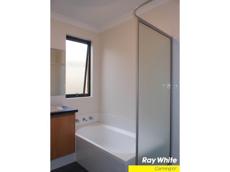 2/25-27 Grey Street, Cannington WA 6107