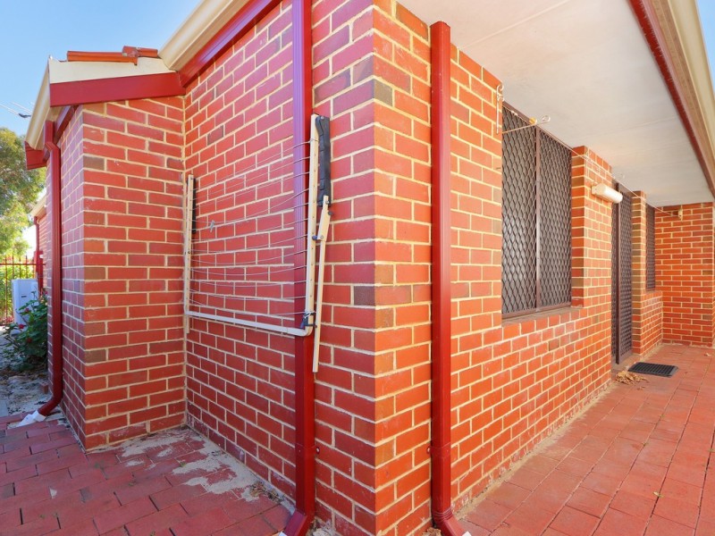 1/17 Dante Court, Bentley WA 6102