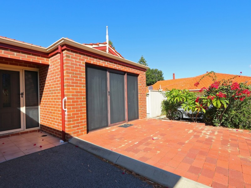 1/17 Dante Court, Bentley WA 6102