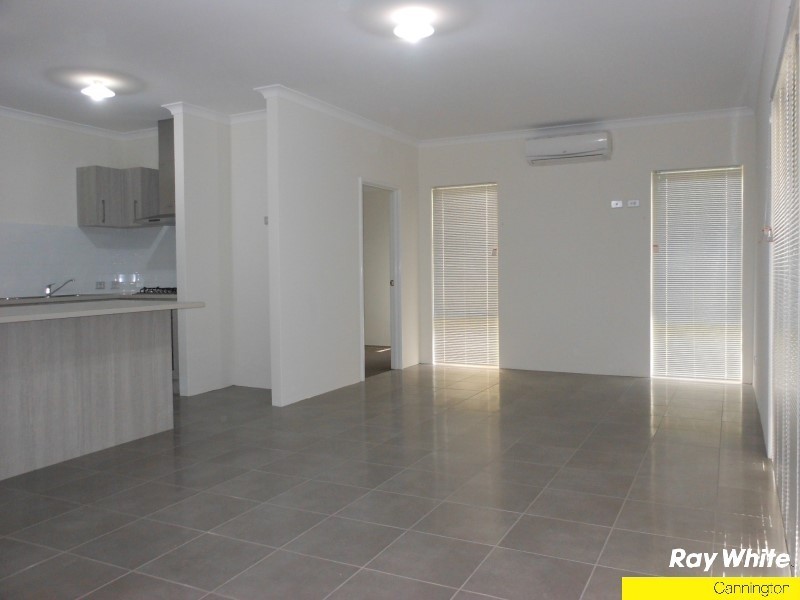 2/65 Jubilee Street, Beckenham WA 6107