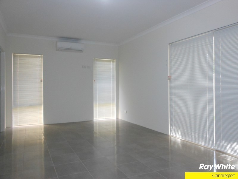 2/65 Jubilee Street, Beckenham WA 6107