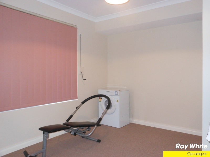 6 Gemina Way, Wattle Grove WA 6107